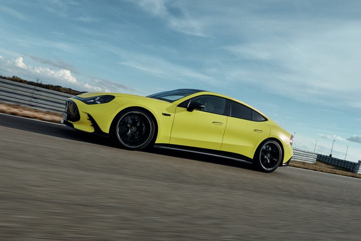 Nå er den helt nye Mercedes-AMG GT 4-Door Coupé tilgjengelig for bestilling i Norge.