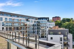 Peab satser på økt lokal tilstedeværelse i Oslo og Romerike. Her fra Carl Berner Torg som ble ferdigstilt av Peab Bygg i 2020.