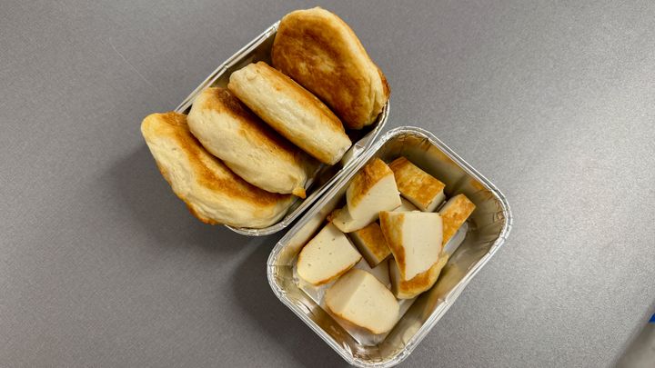 Disse fiskekakene fra Gla'laksen i Sarpsborg vant gull under NM i sjømat onsdag