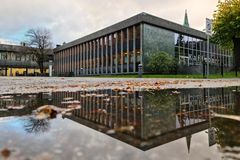Språksamlingene ved Universitetet i Bergen feirer ti år og inviterer til feiring av dialektord, stedsnavn og fagspråk tirsdag 17. februar. Foto: Signe Nilssen