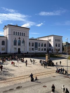 Søndag 12. april var det over 3600 besøkende ved Universitetsmuseet.