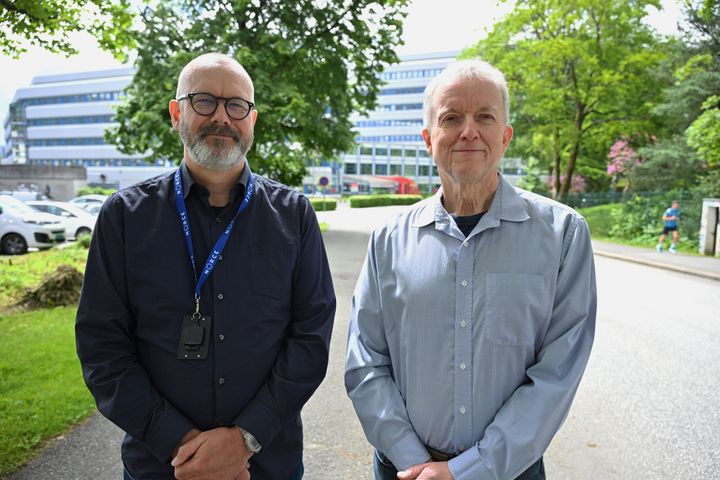 Forskar ved NORCE, Pål Puntervoll og professor ved Institutt for global helse og samfunnsmedisin, Det medisinske fakultet, UiB, Halvor Sommerfelt.