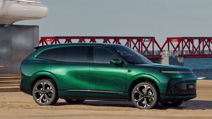 XPENG G9L får norgespremiere på Oslo Motorshow i oktober.