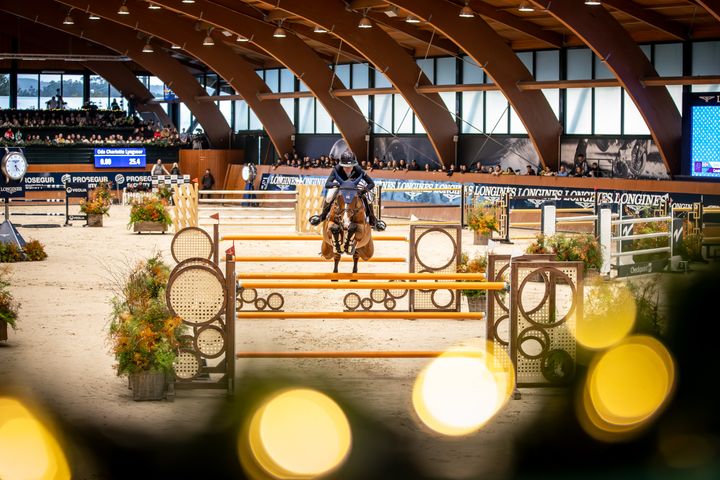 Med dagens suverene andreplass, ligger Oda Charlotte Lyngvær nå som nummer syv i sammendraget av den vest-europeiske ligaen. (Foto: FEI/Mackenzie Clark)
