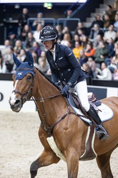 Lyngvær og Carabella vd Neyen Z var bare fire hundredeler fra seier i Helsinki.