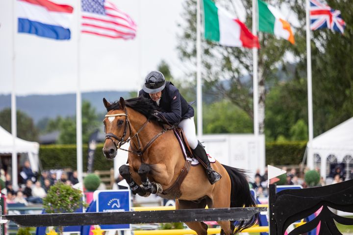 Geir Gulliksen og Island V G sikret den norske seieren i Longines EEF Series Nations Cup på Gjelsten Arena med en lynrask feilfri omhopping.