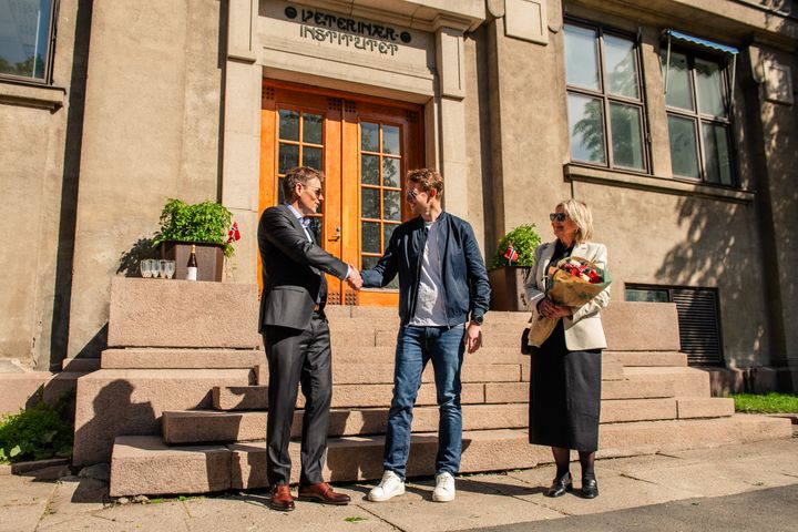 Vestre flytter hovedkontoret til Den gamle Veterinærhøgskolen. Fra venstre: Knut Løken, Linstow, Bjørn Fjellstad, Vestre, og Elisabeth Preus Vestre.
