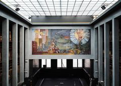 Fresken «Teknikk, Vitenskap, Diktning» i hovedsalen er malt av Axel Revold (1887-1962) og vil skinne på nytt når bygget gjenåpner i 2027.