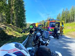Yngvill H. Tellmann (60) som overlevde med MC-airbag. Du møter henne under den motorsykkelpolitiske debatten og rundbordsdiskusjonen i regi av MCF i Arendalsuka.