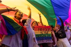 Nepal Pride-paraden i Kathmandu 13. juni i år. Hundrevis deltok for å kreve like rettigheter for LHBT+-personer. I tråd med regjeringens prioriteringer, har Norad lagt spesiell vekt på støtte til forsvarere av skeives menneskerettigheter.