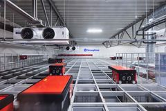 StrongPoints installasjon av verdens første AutoStore™ Multi-Temperature Solution™ med en fryst sone 2