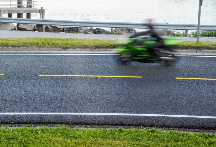 Ni unge mannesker har omkomnet på MC eller UTV hittil i år. (Foto: Knut Opeide, Statens vegvesen)