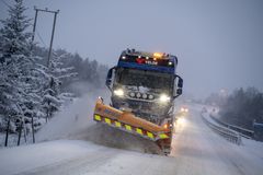 Vinterdriften har stor betydning for framkommelighet og trafikksikkerhet på vegene, og er en viktig oppgave i driftskontrakten.