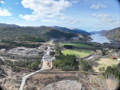 Ny E39 går litt til side for Vinjeøra tettsted.
