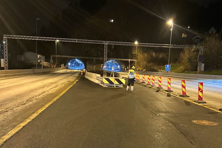 Utfor portalene i Glaskartunnelen