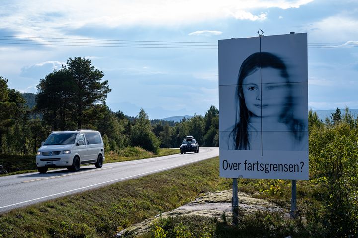 Altfor mange dør eller blir hardt skadd, i trafikkulykker, fordi det går for fort.