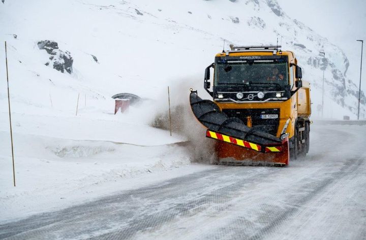 Vinterdrift blir en av mange oppgaver for entreprenøren som får ansvaret for den nye driftskontrakten Telemark vest. Blant annet inngår drift av E134 Haukelifjell i driftskontratken.