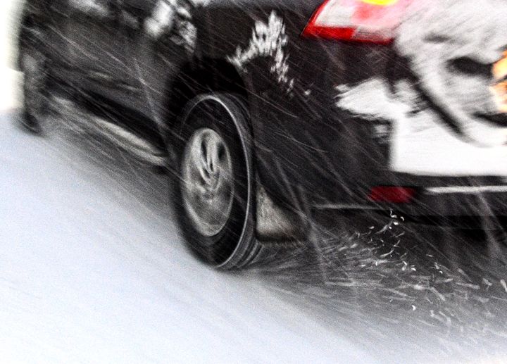 Som sjåfør er du ansvarlig for at bilen din har tilstrekkelig veigrep, hele året.