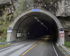 Fire tunnelar på riksveg 7 i Måbødalen skal oppgarderast. Dei ligg i oppstigninga til Hardangervidda frå vest.