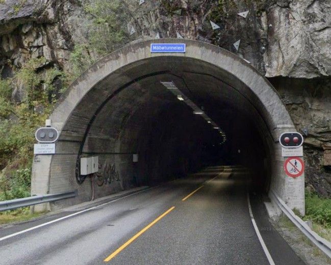 Fire tunnelar på riksveg 7 i Måbødalen skal oppgarderast. Dei ligg i oppstigninga til Hardangervidda frå vest.
