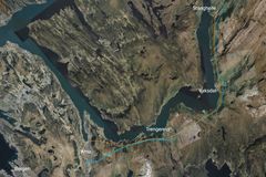 Kart over traseen som viser anleggstunnelene som skal bygges. Anleggstunnelene må ferdigstilles før byggingen av de nye veg- og jernbanetunnelene starter opp i 2029. Størstedelen av tunnelene for ny E16 og jernbanen skal drives fra disse anleggstunnelene og steinen skal fraktes bort effektivt via sjaktene.