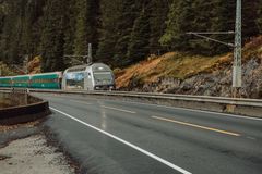 Bilde av E16 og Vossebanen ved Boge