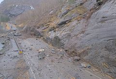 Statens vegvesen treng tid for å oversikt over losneområdet ved E134 Fjæra i Etne. Foto: 175.no