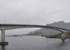 Bilde av Breisundet bru på E10 i Lofoten.