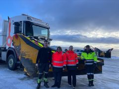 Brøytebil på Hønsa