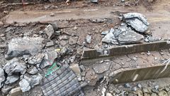 Det er store skadar på E134 Fjæra i Etne, og det omfattende reparasjonsarbeidet har heile tida sikkerheita i høgsetet. Foto: Peer Einar Klungtveit, Statens vegvesen