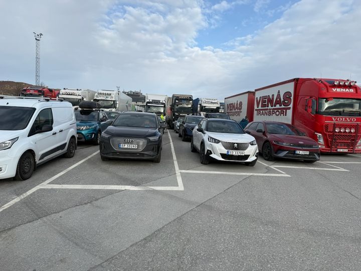 Det er satt opp ekstra ferge fra Bodø til Sotvika, en ferge til Svolvær og ekstra avganger til Moskenes.