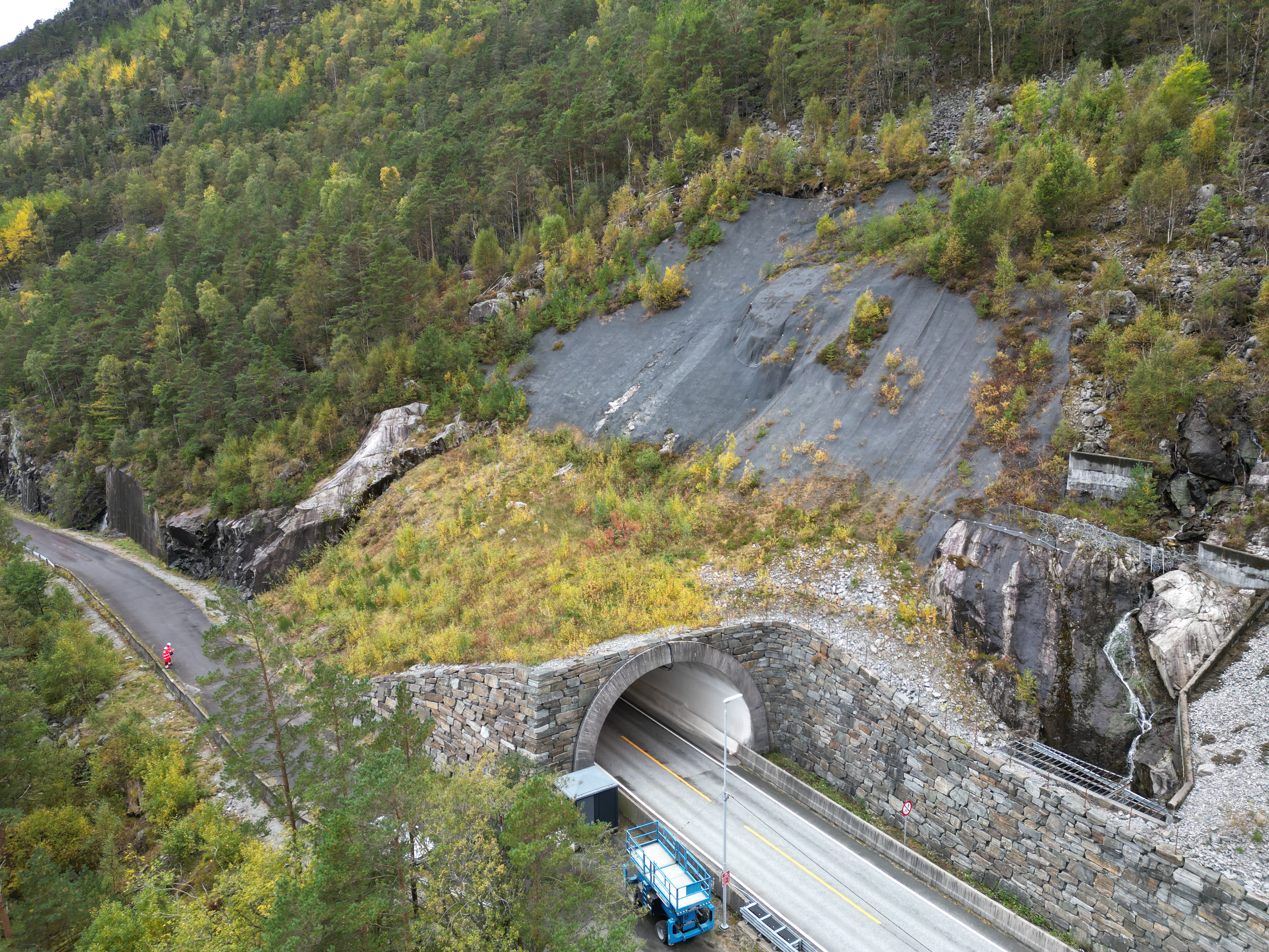 Skredsikrer østre portal ved Svotunnelen