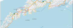 Bildet er et kart over Lofoten med E10 tegnet inn. Bildeteksten sier, E10 Nappstraumtunnelen binder sammen Vestvågøya og Flakstadøya i Lofoten.