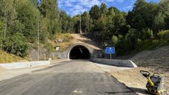 Rv. 36 Vabakkentunnelen i Porsgrunn har vært helstengt i sommer og åpner for trafikk på dagtid fra mangdag 24. september kl. 06.00