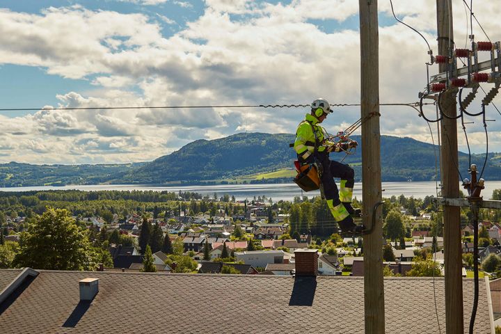 Nettleie dekker alle kostnader til utbygging, drift, overvåkning og vedlikehold av strømnettet.
