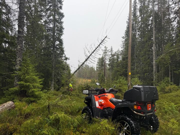 Bilde fra feilretting etter stormen Amy høsten 2025
