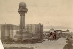 Struve-monumentet i Hammerfest. Fire punkter på Struves meridianbue er verdensarvsteder i Norge.