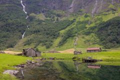 Vestnorsk fjordlandskap er norsk verdensarv. Her fra området ved Nærøyfjorden
