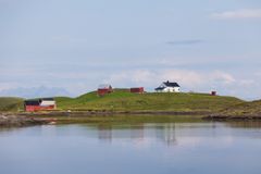Hysvær i Vega.