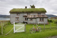 Bilde av Nerstua på Tussøy i Tromsø kommune.