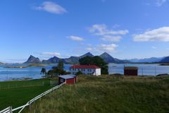 Fra Lauvøya sett mot Engeløya.