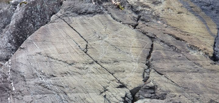 Helleristningsfeltet i Vangdal i Kvam.