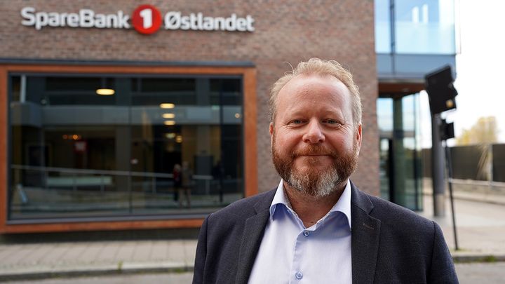 Konserndirektør bedriftsmarked, Hans Olav Wedvik, søker en verdig vinner av bærekraftsprisen på 100 000 kroner.