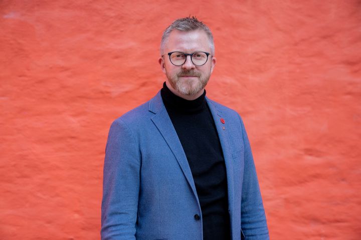 YS-leder Hans-Erik Skjæggerud er fornøyd med Holden-utvalgets rapport.