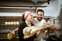 Knut Arne og Hedli Moseid driver Moseid Bakeri & Konditori som er en av finalistene i Årets Bakeri 2025.