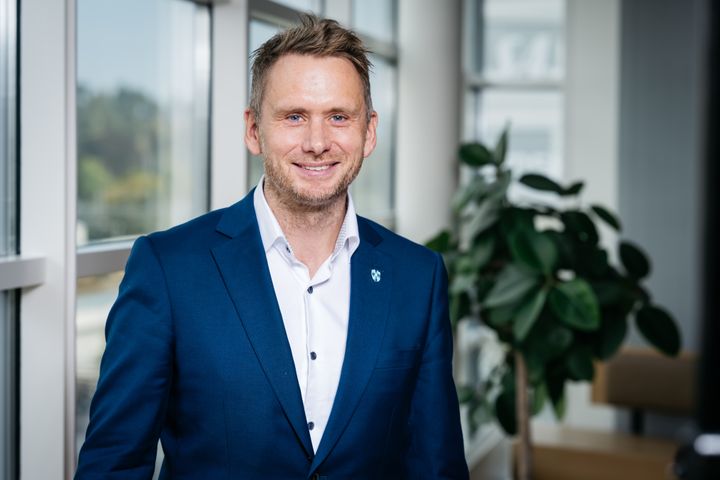 Risikoen for å tape penger på at kunden går konkurs er økende. Det er en risiko du i utgangspunktet ikke trenger å ta, sier Marcus Engelberg i Söderberg & Partners.