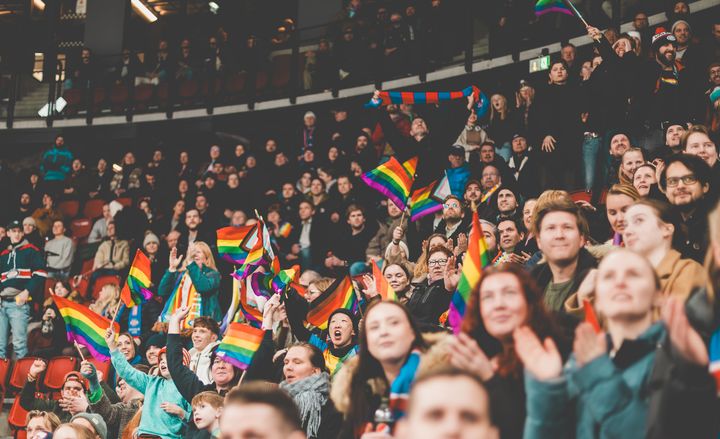 Publikum under fjorårets Pride-kamp på Jordal Amfi
