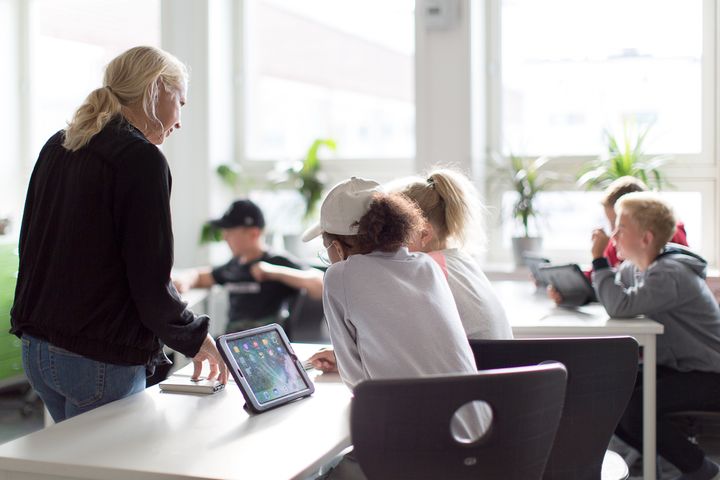 NTNU er tildelt forskningsmidler for å undersøke hvordan digitalisering påvirker læring og vurdering i skolen.