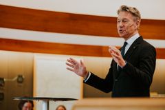 Energiminister Terje Aasland deltok begge dager under «På innsida av krafta»-konferansen i Suldal i mai.