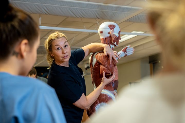 Undervisning i anatomi ved UiT i Harstad.